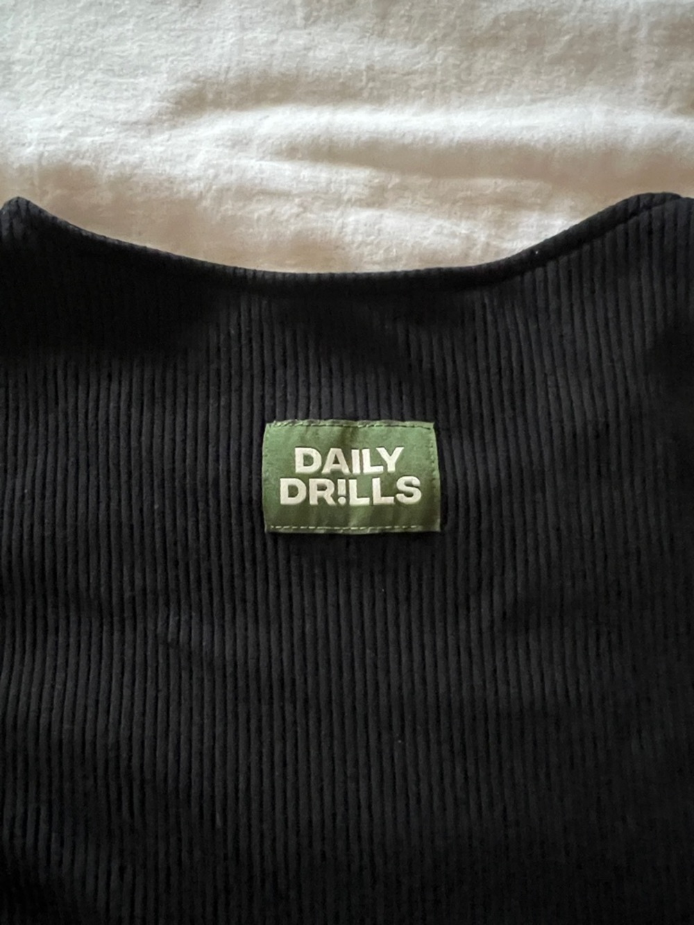 Daily Drills Crop Long sleeve - Picture 3 of 4